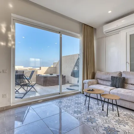 Apartment Luxury Duplex With Sun Terrace And Jacuzzi Sdin1-1 Is-Swieqi