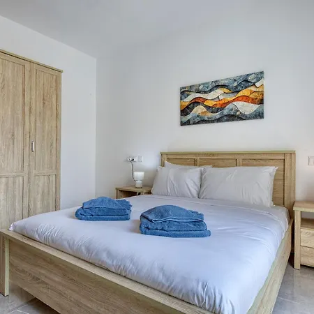 Luxury Duplex With Sun Terrace And Jacuzzi Sdin1-1 아파트 Is-Swieqi